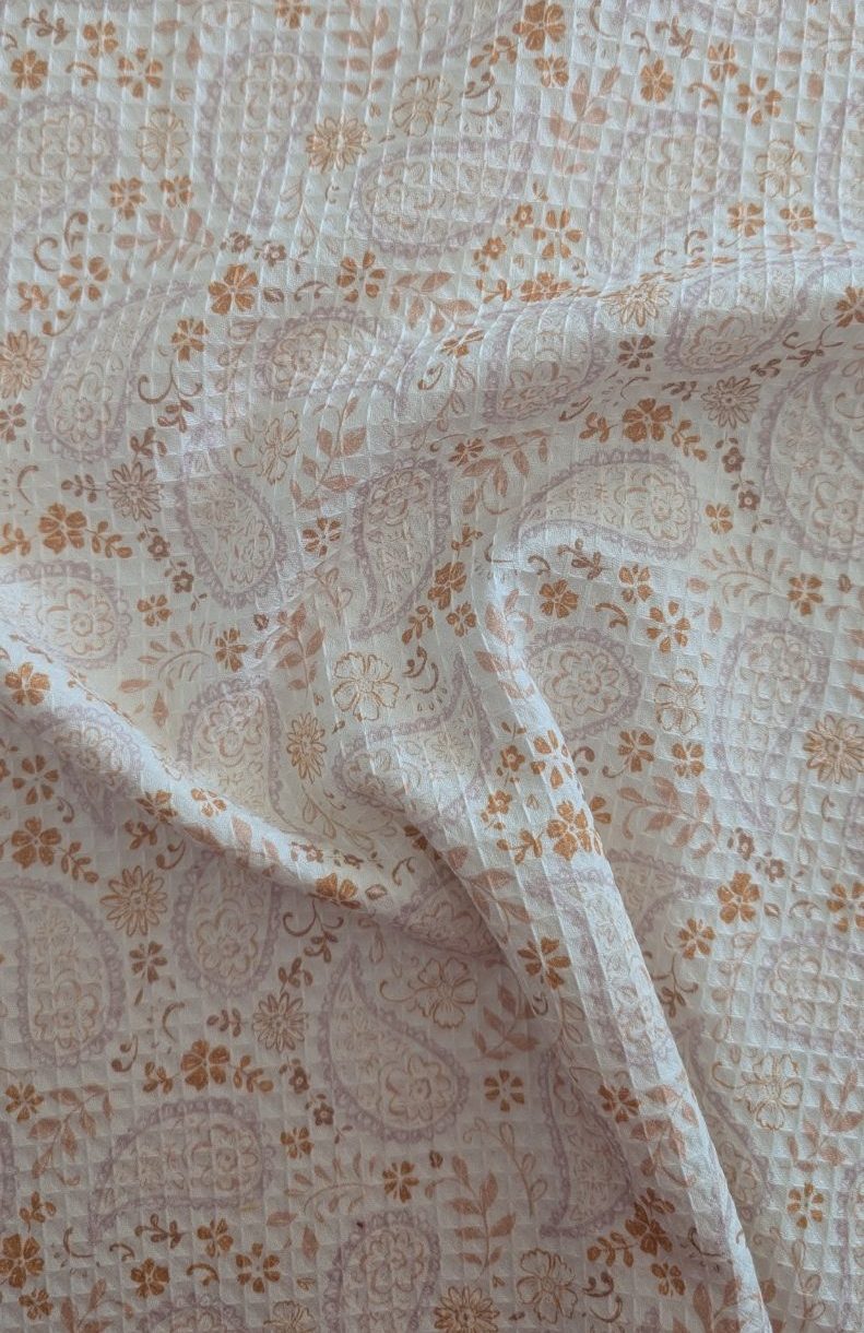Tissu nid d’abeille écru motif cachemire