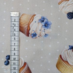 Toile Canvas Cupcake